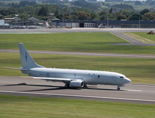 P-8A touch down